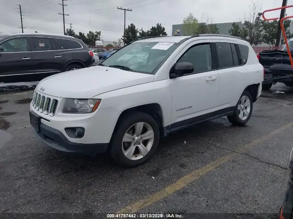 1C4NJCBA2GD666645 2016 JEEP COMPASS - Image 2