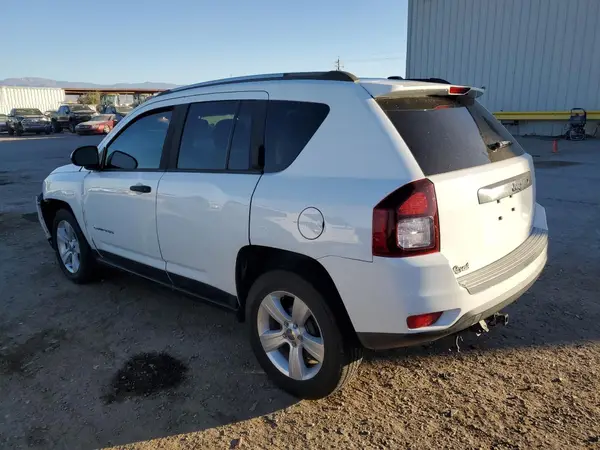 1C4NJCBA2GD690475 2016 JEEP COMPASS - Image 2