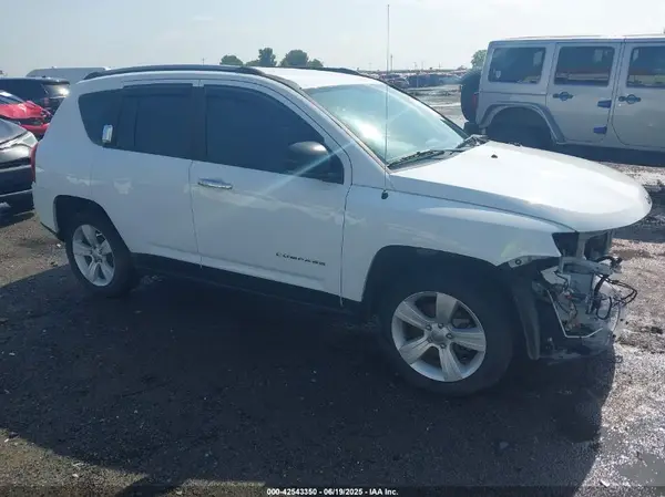 1C4NJCBA2GD743143 2016 JEEP COMPASS - Image 1