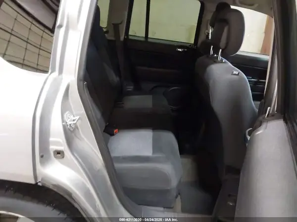 1C4NJCBA2GD743224 2016 JEEP COMPASS - Image 8
