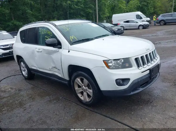 1C4NJCBA2GD753509 2016 JEEP COMPASS - Image 1