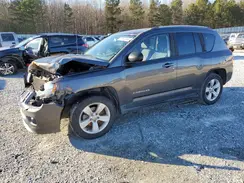 1C4NJCBA2GD793895 2016 JEEP COMPASS