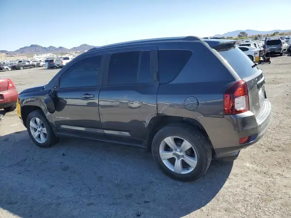 1C4NJCBA2HD123233 2017 JEEP COMPASS - Image 2