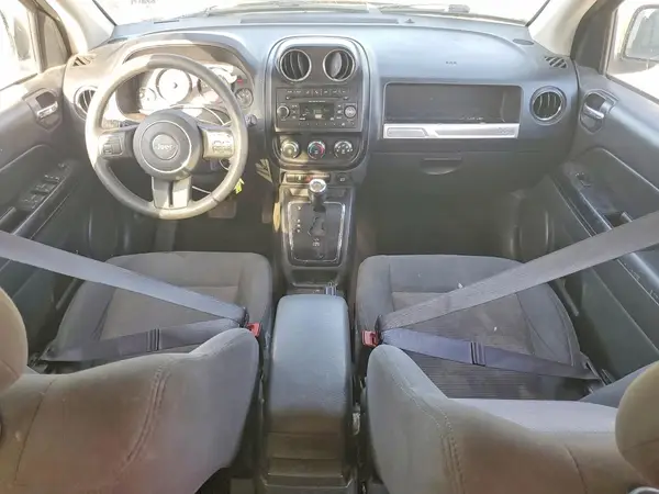 1C4NJCBA2HD131056 2017 JEEP COMPASS - Image 8
