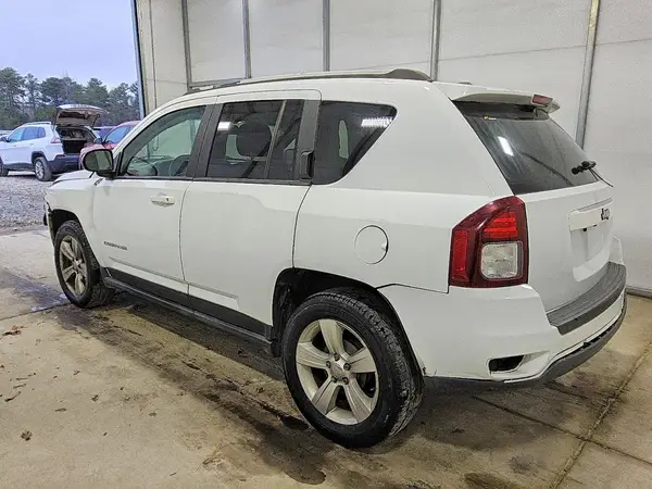 1C4NJCBA2HD148049 2017 JEEP COMPASS - Image 2