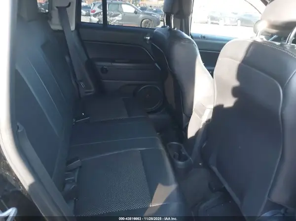 1C4NJCBA2HD166695 2017 JEEP COMPASS - Image 8