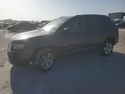 1C4NJCBA3GD560009 2016 JEEP COMPASS