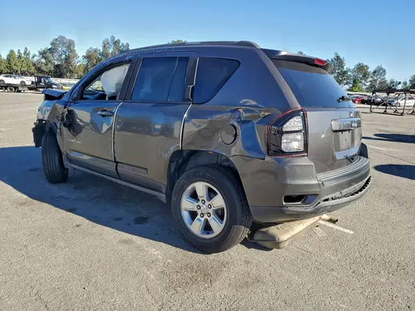 1C4NJCBA3GD574685 2016 JEEP COMPASS - Image 2