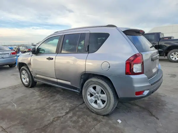 1C4NJCBA3GD642712 2016 JEEP COMPASS - Image 2
