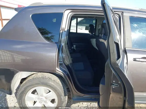 1C4NJCBA3GD642872 2016 JEEP COMPASS - Image 8