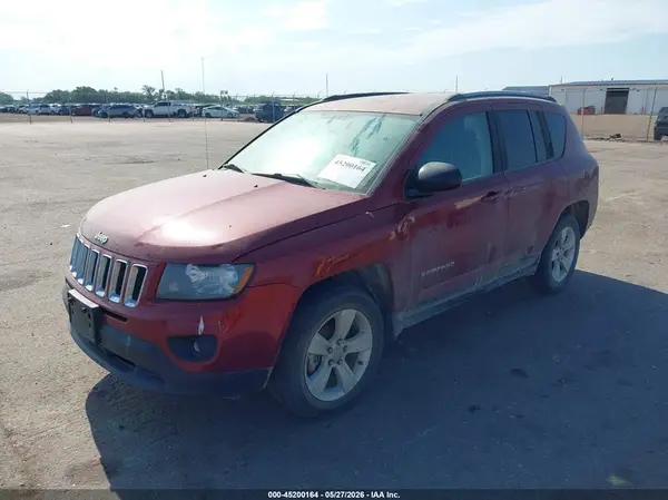 1C4NJCBA3GD681574 2016 JEEP COMPASS - Image 2