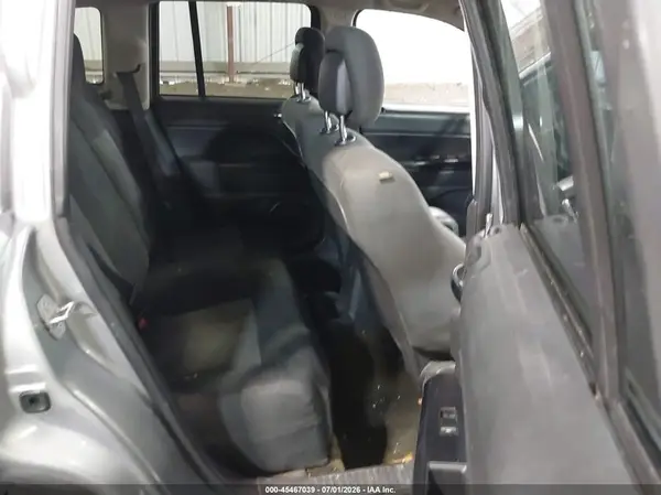 1C4NJCBA3GD688685 2016 JEEP COMPASS - Image 8