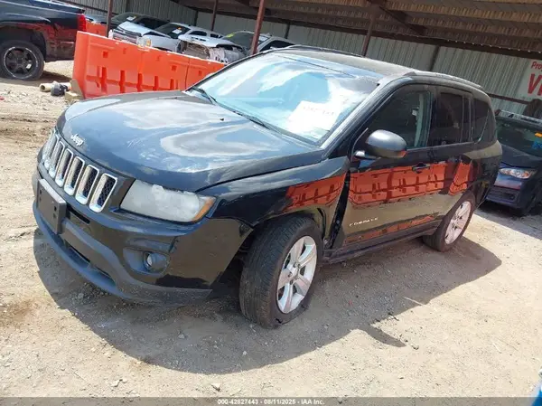 1C4NJCBA3GD715397 2016 JEEP COMPASS - Image 2