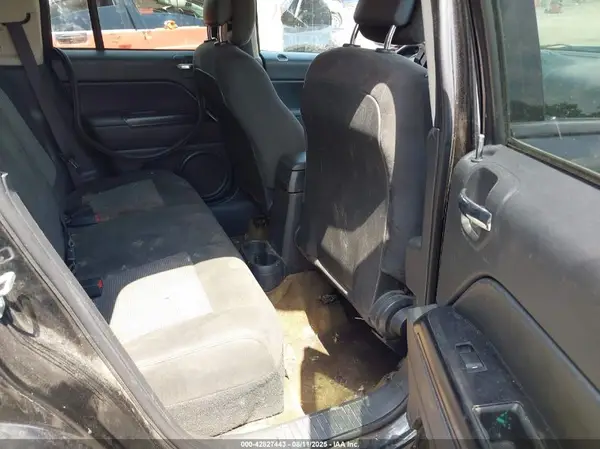 1C4NJCBA3GD715397 2016 JEEP COMPASS - Image 8