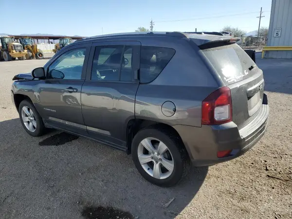 1C4NJCBA3HD147301 2017 JEEP COMPASS - Image 2