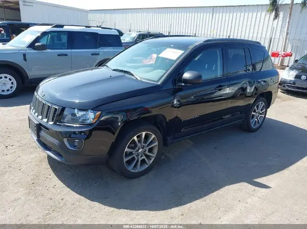 1C4NJCBA3HD171081 2017 JEEP COMPASS - Image 2