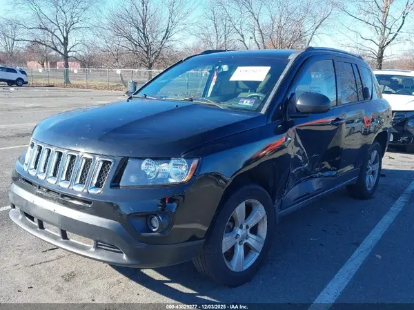 1C4NJCBA4GD524619 2016 JEEP COMPASS - Image 2