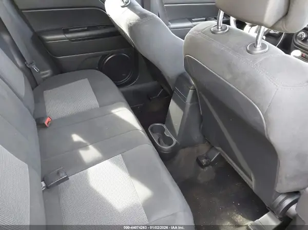 1C4NJCBA4GD552999 2016 JEEP COMPASS - Image 8