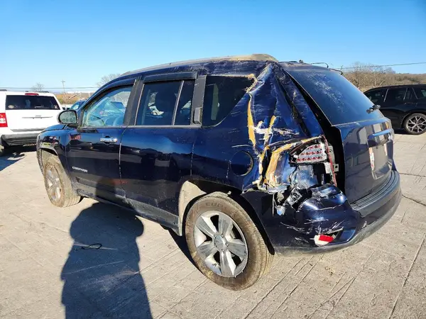 1C4NJCBA4GD611386 2016 JEEP COMPASS - Image 2