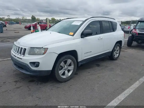 1C4NJCBA4GD621528 2016 JEEP COMPASS - Image 2