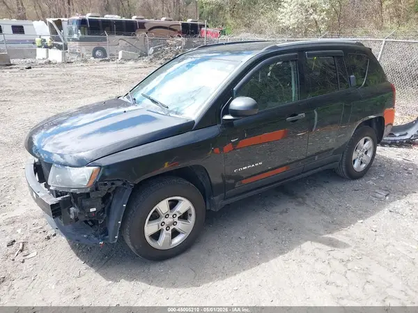 1C4NJCBA4GD622646 2016 JEEP COMPASS - Image 2