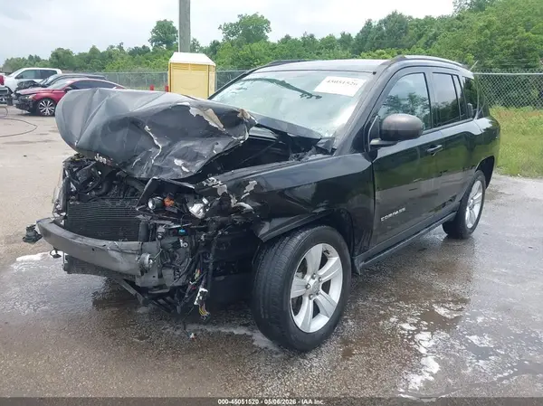 1C4NJCBA4GD675086 2016 JEEP COMPASS - Image 2