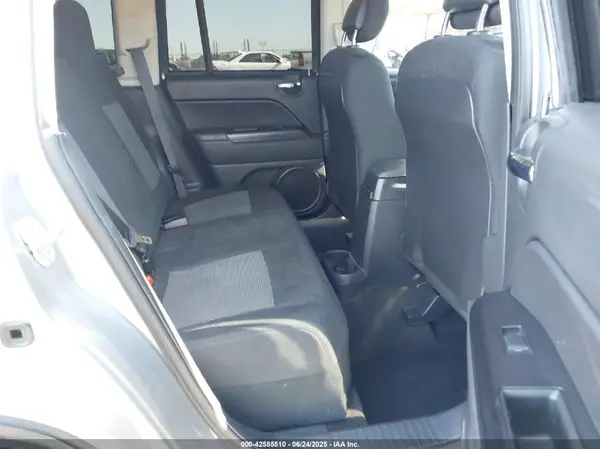 1C4NJCBA4GD675878 2016 JEEP COMPASS - Image 8