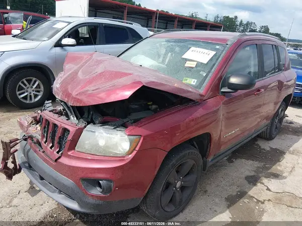 1C4NJCBA4GD705719 2016 JEEP COMPASS - Image 2