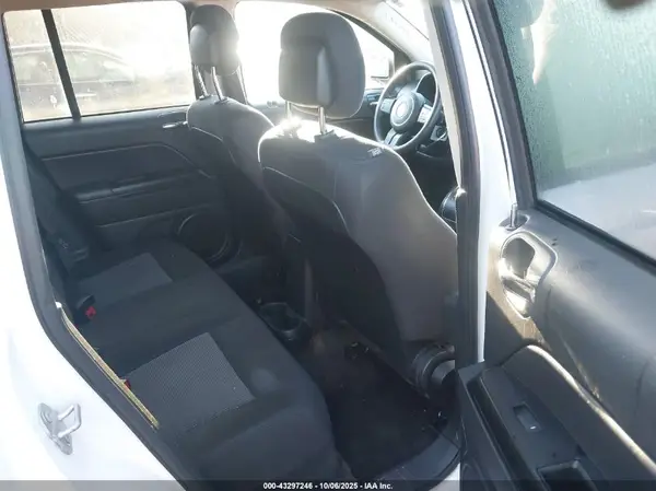 1C4NJCBA4GD743208 2016 JEEP COMPASS - Image 8