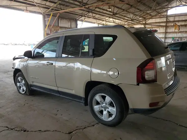 1C4NJCBA4GD815055 2016 JEEP COMPASS - Image 2