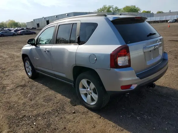 1C4NJCBA4HD123282 2017 JEEP COMPASS - Image 2