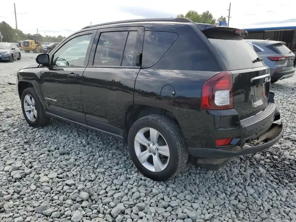 1C4NJCBA5GD559752 2016 JEEP COMPASS - Image 2