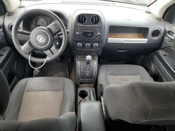 1C4NJCBA5GD560870 2016 JEEP COMPASS - Image 8
