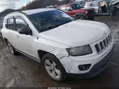 1C4NJCBA5GD611557 2016 JEEP COMPASS