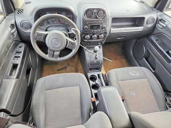 1C4NJCBA5GD611641 2016 JEEP COMPASS - Image 8