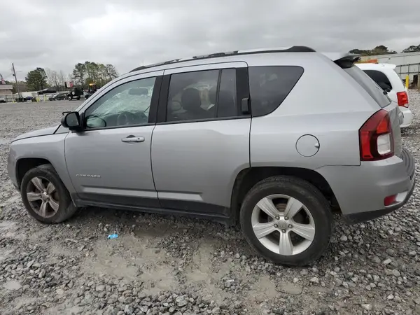 1C4NJCBA5GD620517 2016 JEEP COMPASS - Image 2