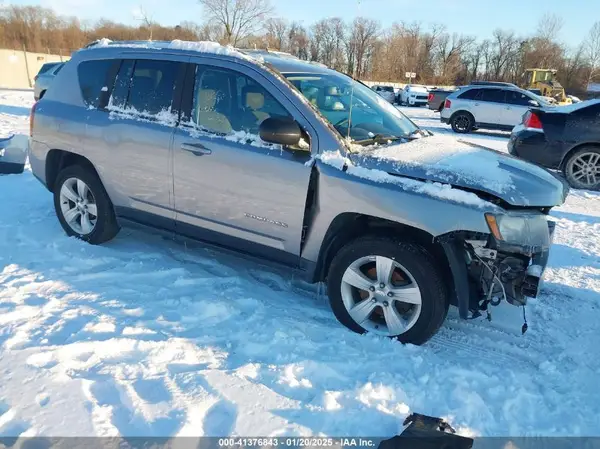 1C4NJCBA5GD633865 2016 JEEP COMPASS - Image 1