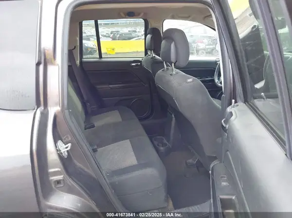 1C4NJCBA5GD659267 2016 JEEP COMPASS - Image 8