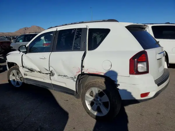 1C4NJCBA5GD665179 2016 JEEP COMPASS - Image 2