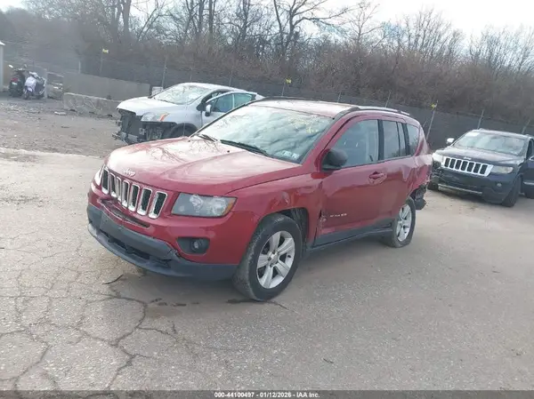 1C4NJCBA5GD705292 2016 JEEP COMPASS - Image 2