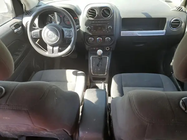 1C4NJCBA5GD753777 2016 JEEP COMPASS - Image 8