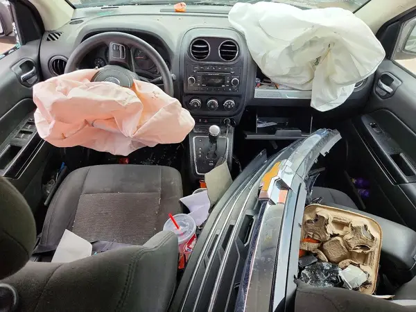 1C4NJCBA5GD812360 2016 JEEP COMPASS - Image 8