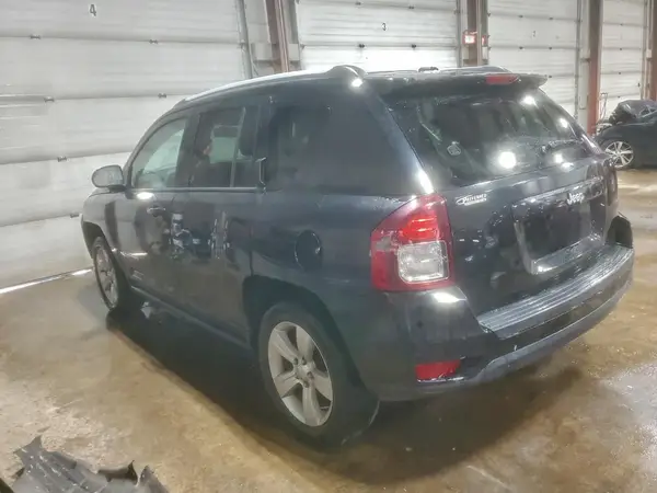 1C4NJCBA5HD123467 2017 JEEP COMPASS - Image 2