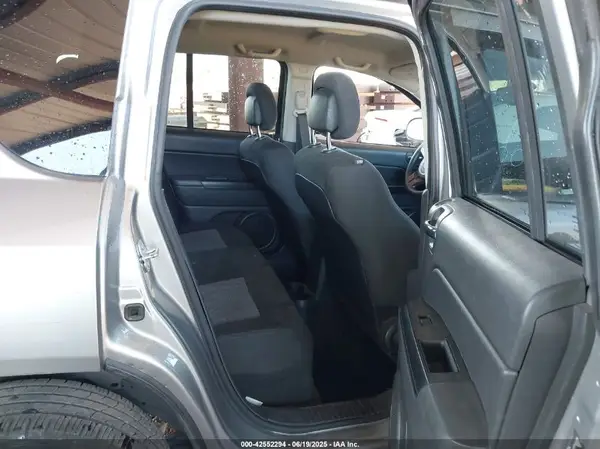 1C4NJCBA5HD147204 2017 JEEP COMPASS - Image 8