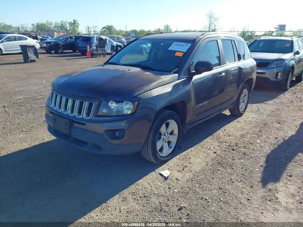 1C4NJCBA5HD147333 2017 JEEP COMPASS - Image 2