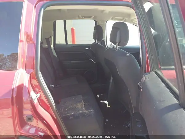 1C4NJCBA5HD147624 2017 JEEP COMPASS - Image 8