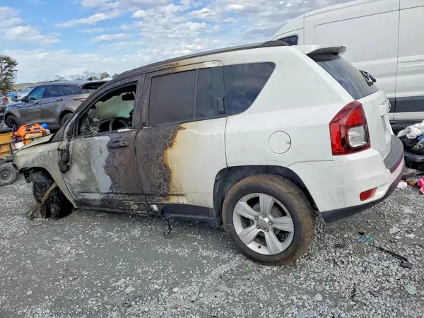1C4NJCBA5HD148188 2017 JEEP COMPASS - Image 2