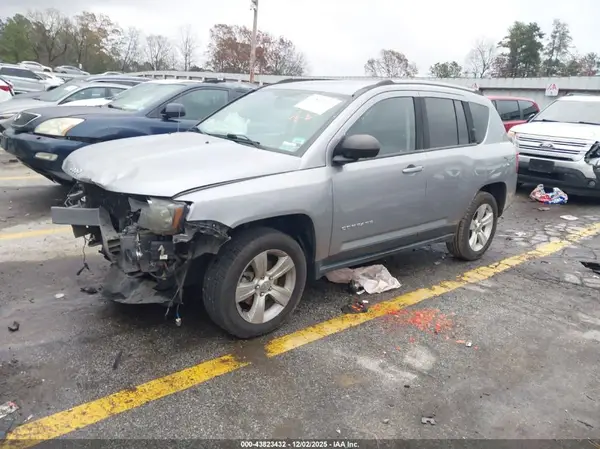 1C4NJCBA6GD525397 2016 JEEP COMPASS - Image 2
