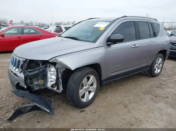 1C4NJCBA6GD525433 2016 JEEP COMPASS - Image 2