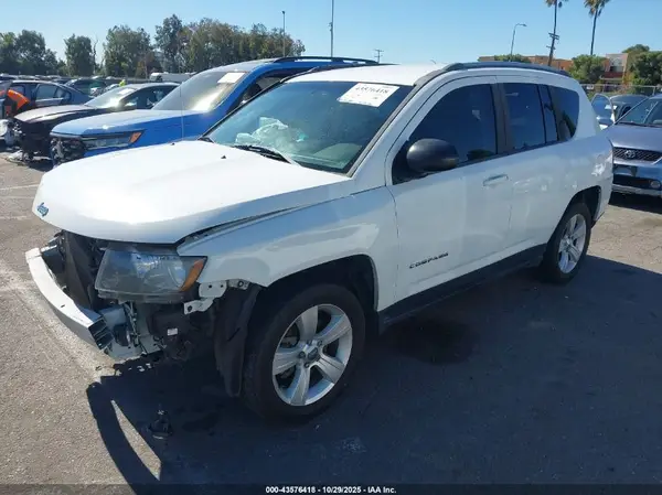 1C4NJCBA6GD546766 2016 JEEP COMPASS - Image 2